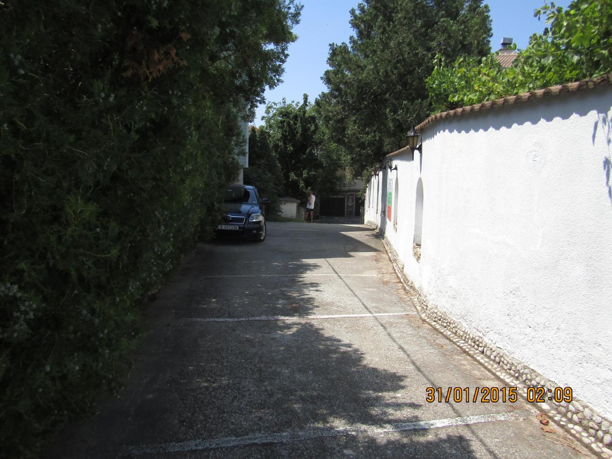 Hostel Papagal Varna Buitenkant foto